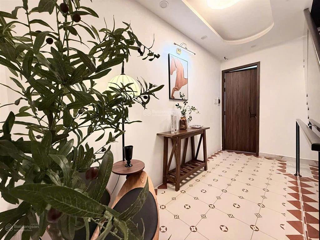 6.379 tỷ  trần văn kỷ,quận bình thạnh  diện tích 41m2  3 tầng xe hơi 4 chỗ tới cửa.