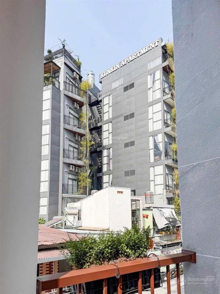 6.379 tỷ  trần văn kỷ,quận bình thạnh  diện tích 41m2  3 tầng xe hơi 4 chỗ tới cửa.