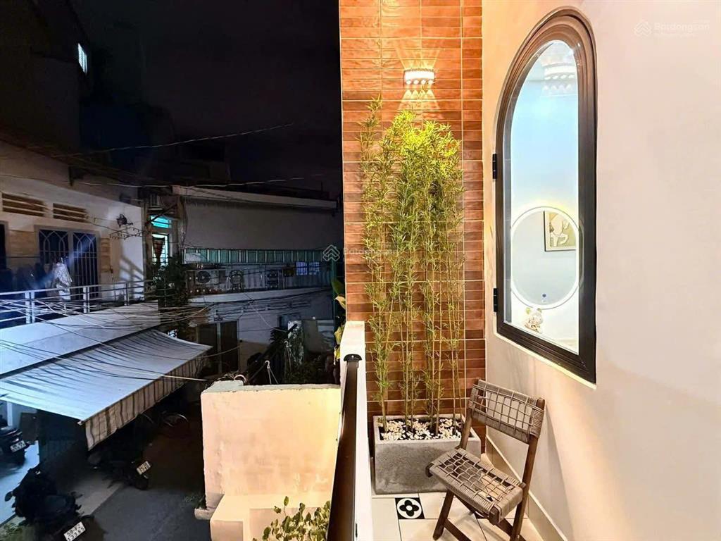 6.379 tỷ  trần văn kỷ,quận bình thạnh  diện tích 41m2  3 tầng xe hơi 4 chỗ tới cửa.