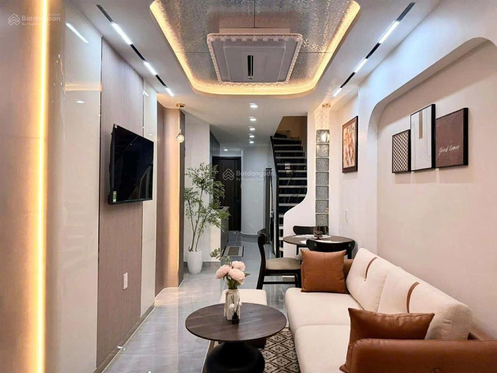 6.379 tỷ  trần văn kỷ,quận bình thạnh  diện tích 41m2  3 tầng xe hơi 4 chỗ tới cửa.