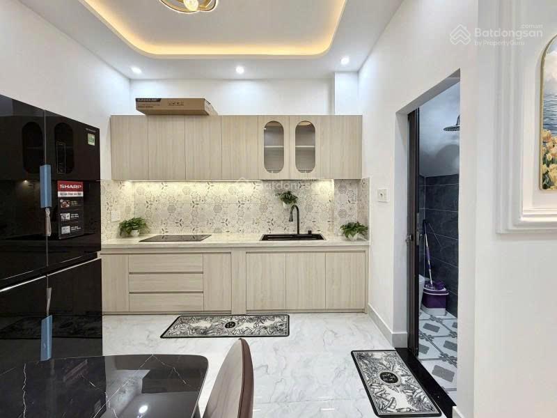 Ngay nguyễn văn đậu  cạnh đh văn lang 31m2  3 tầng  3 pn / sân thượng  full nội thất  5.98 tỷ