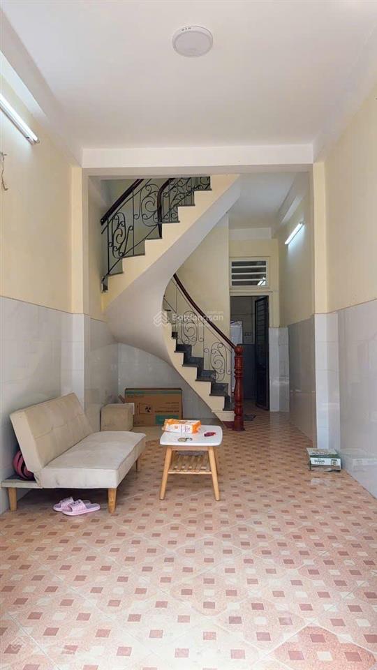 Nguyễn đình chiểu, phường bàn cờ, quận 3  3 x 11 2 tầng 2pn 2wc 7,9 tỷ.