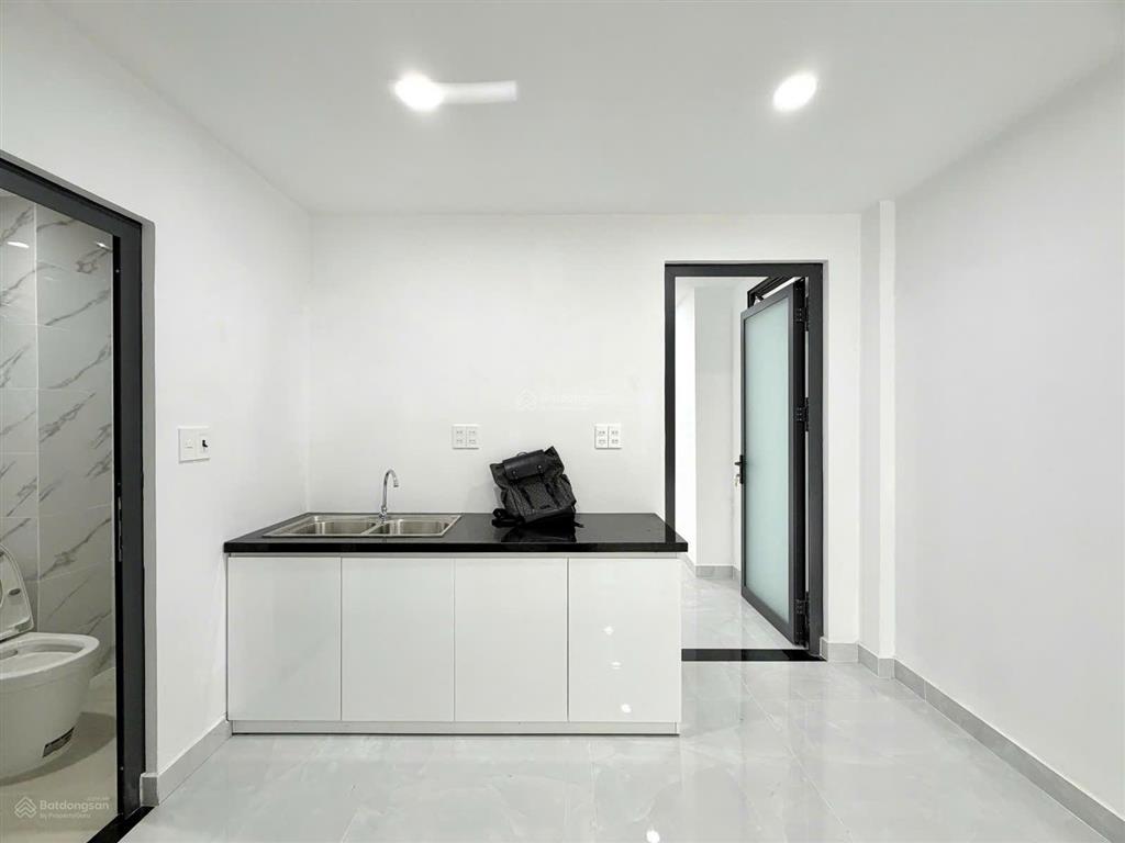 Nguyễn thiện thuật, bình thạnh  66m² (4.5x14)  2 tầng mới  3 pn  đường trước nhà 8m  7.5 tỷ.