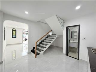Nguyễn thiện thuật, bình thạnh  66m² (4.5x14)  2 tầng mới  3 pn  đường trước nhà 8m  7.5 tỷ.