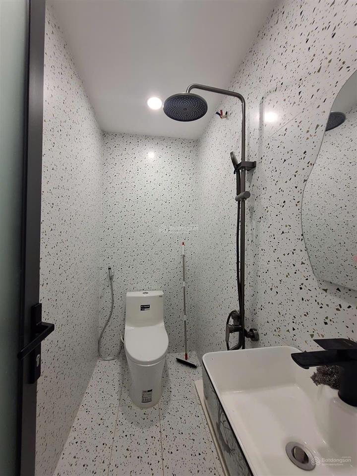 Nhà mới đẹp như bức tranh  mang tên chu văn an  bình thạnh. 5,99 tỷ  nở hậu