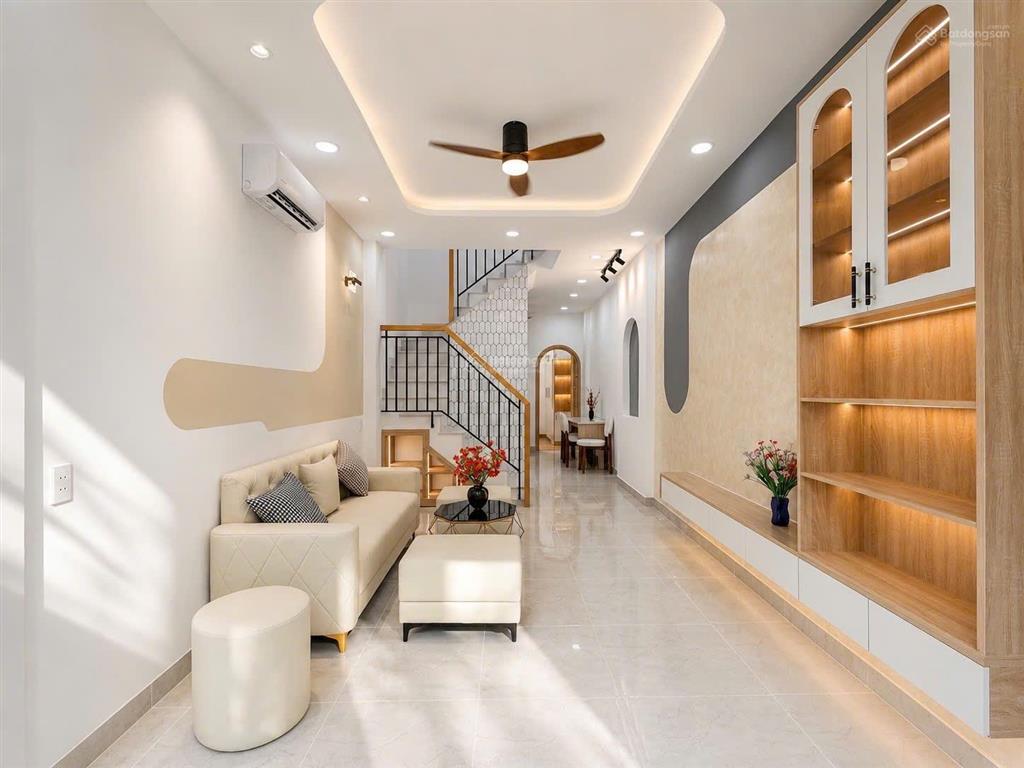 Vip ngay cầu thủ thiêm  hàng xóm khu đô thị sala  43m nở hậu, 2 tầng 3pn full nội thất 5.99t.