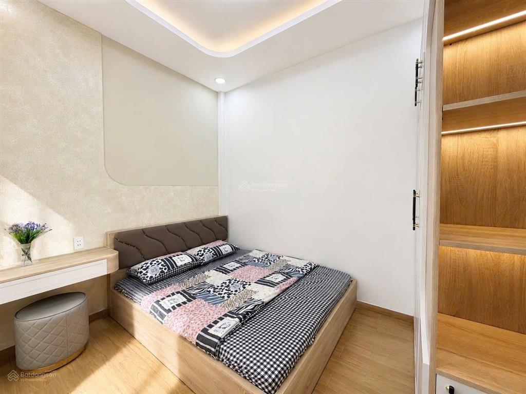 Vip ngay cầu thủ thiêm  hàng xóm khu đô thị sala  43m nở hậu, 2 tầng 3pn full nội thất 5.99t.