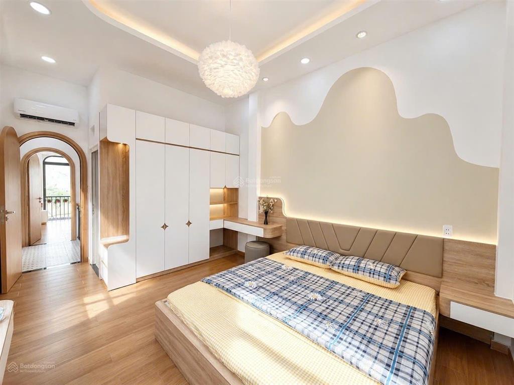 Vip ngay cầu thủ thiêm  hàng xóm khu đô thị sala  43m nở hậu, 2 tầng 3pn full nội thất 5.99t.