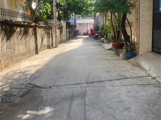 Nhà hẻm xe hơi  ngay sát vạn phúc city  giá chỉ 8 tỷ