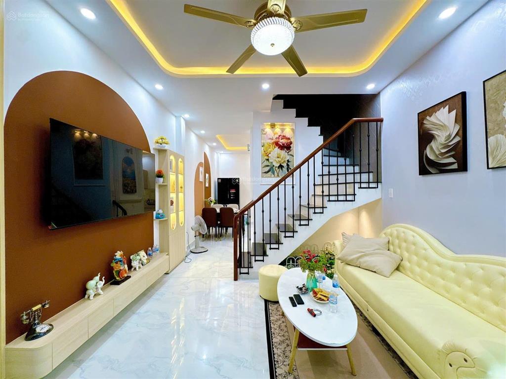 Siêu phẩm 3 tầng hẻm 268/ nguyễn văn đậu mới cóng 3pn full nội thất vào ở liền