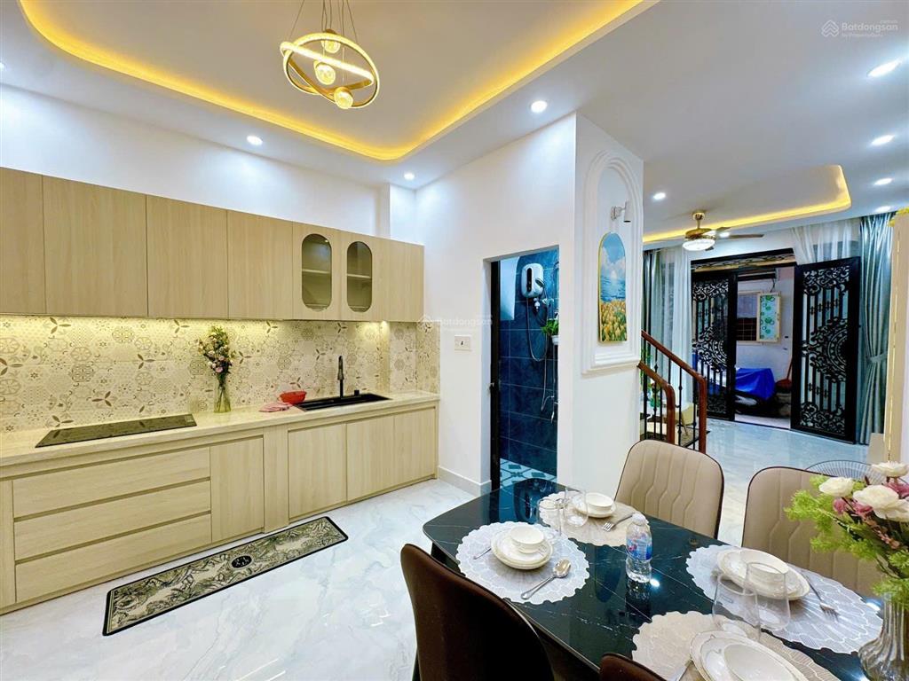 Siêu phẩm 3 tầng hẻm 268/ nguyễn văn đậu mới cóng 3pn full nội thất vào ở liền