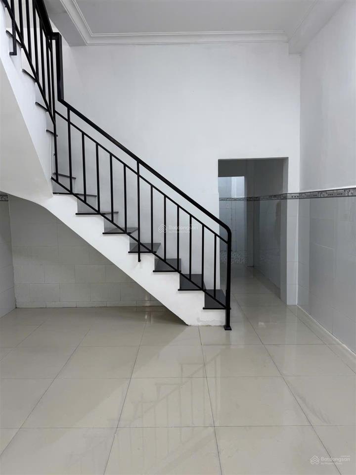 Bán nhà đường số 4 hiệp bình phước thủ đức, 43m2, 2 lầu, 2pn, 4.6 tỷ.
