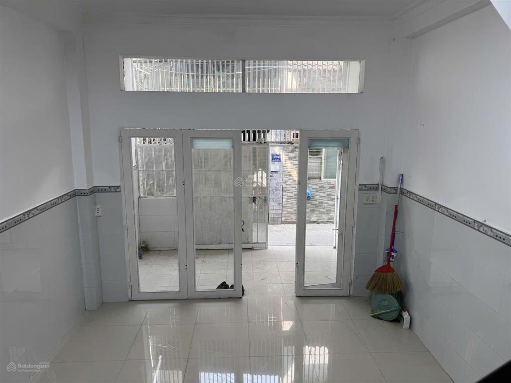 Bán nhà đường số 4 hiệp bình phước thủ đức, 43m2, 2 lầu, 2pn, 4.6 tỷ.