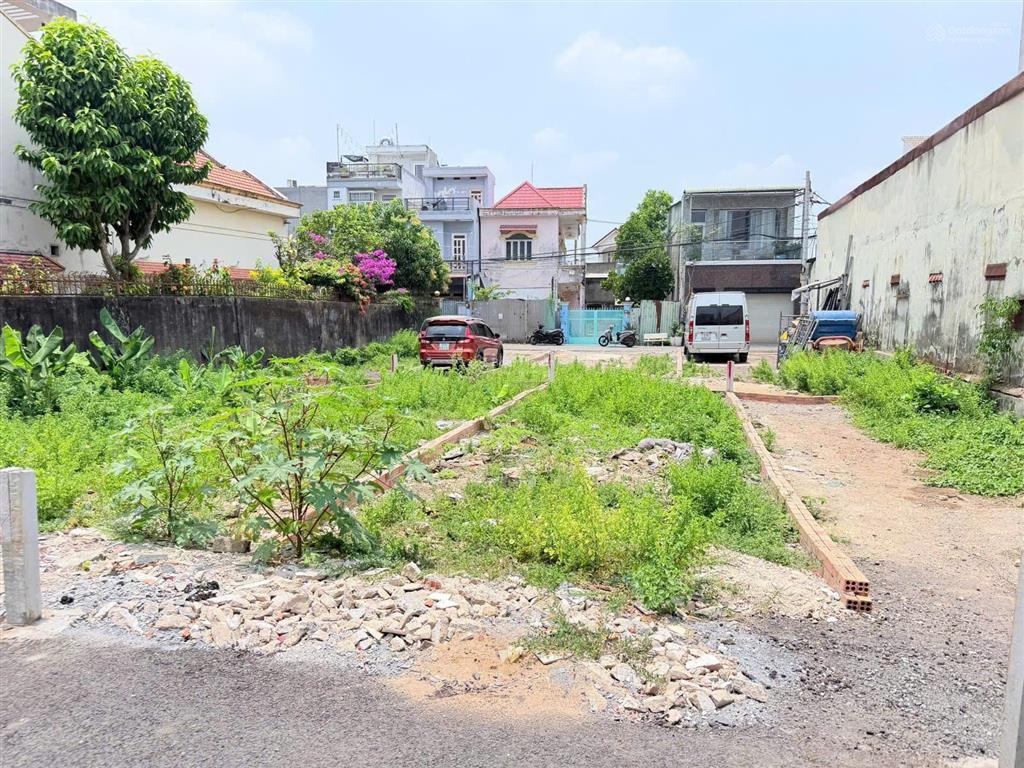 Ngay vạn phúc  hiệp bình phước  vf3 đổ cửa  ngang 4m  đất trống tự do  chỉ nhỉnh 4.5 tỷ.