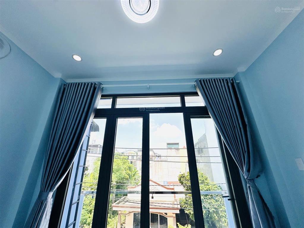 Mặt tiền kinh doanh hiệp bình chánh  hẻm xe tải thông  khônh qh không lg  5.35 tỷ
