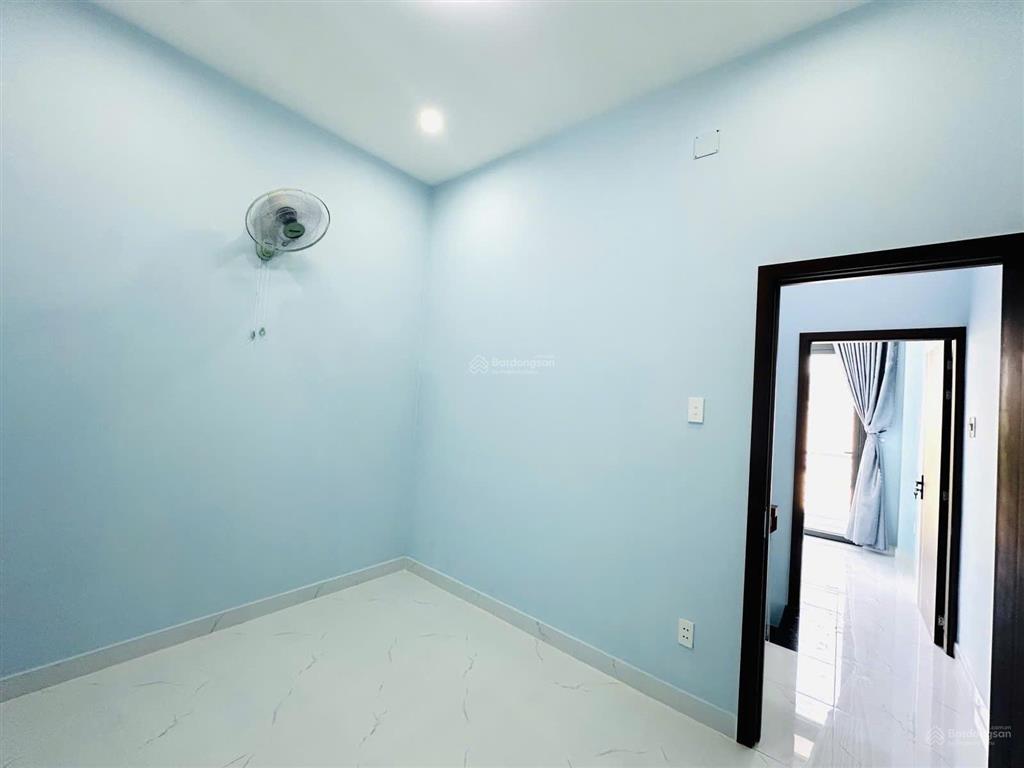 Mặt tiền kinh doanh hiệp bình chánh  hẻm xe tải thông  khônh qh không lg  5.35 tỷ