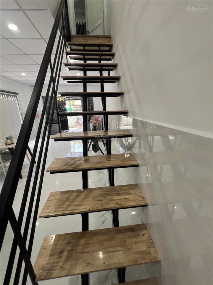Nhà xinh hiệp bình chánh chỉ xách vali vào ở 49m2 nhà đẹp chỉ 3,7 tỷ