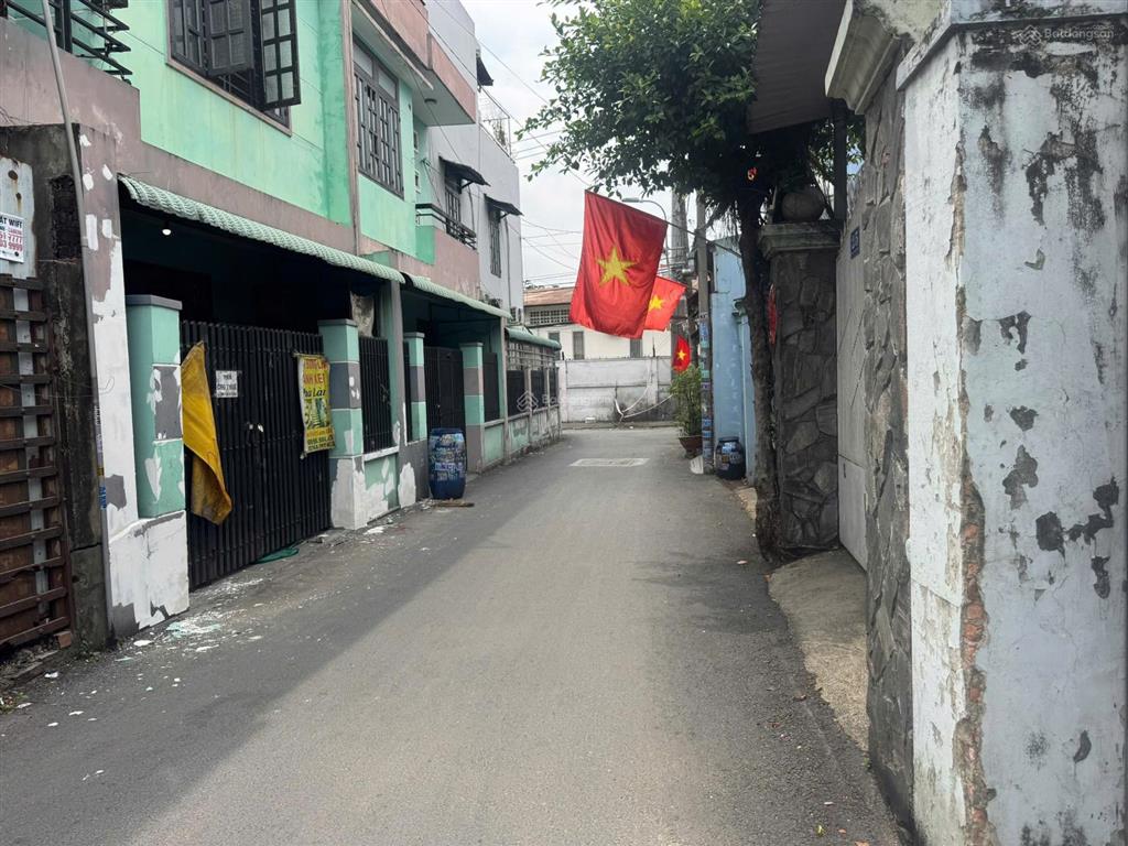 Bán nhà cấp 4 linh xuân, thủ đức | đất rộng 176,9m sân rộng 2 ô tô tận nhà