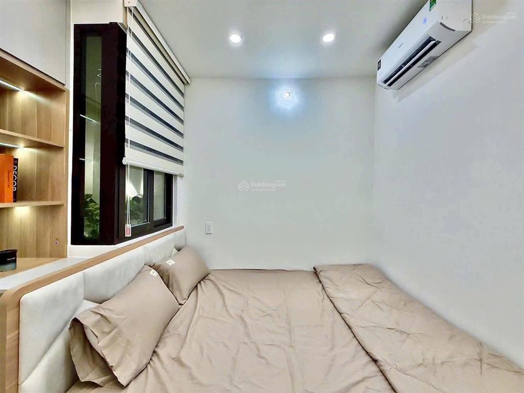 Nhà đẹp ở ngay nguyễn kiệm, p. đức nhuận, phú nhuận  41m 3 tầng 4pn 5wc 6.89 tỷ