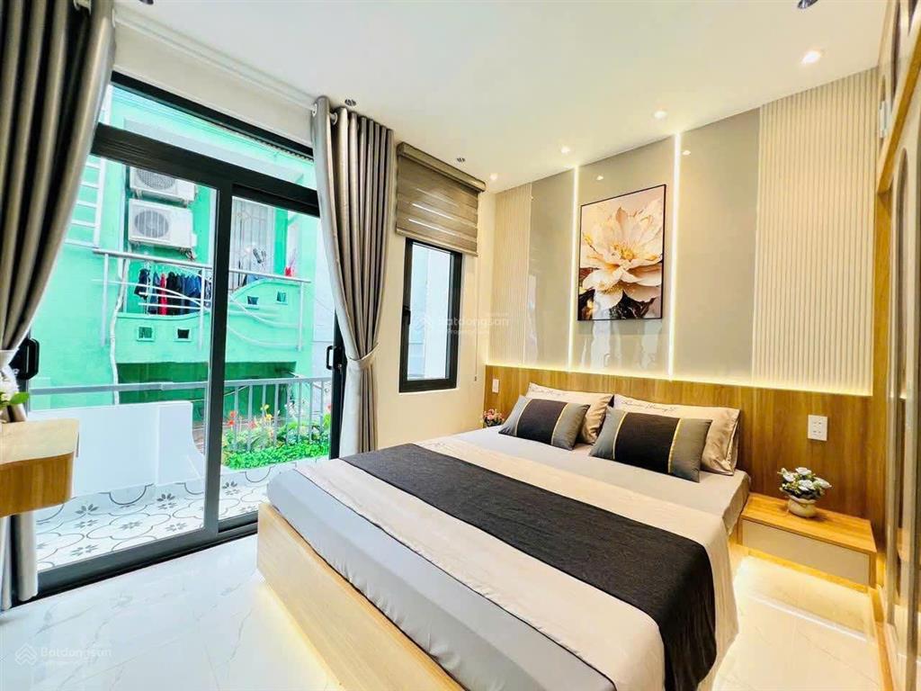 Nhà đẹp gò vấp ngay công viên làng hoa full nội thất cao cấp chỉ 4,3 tỷ!