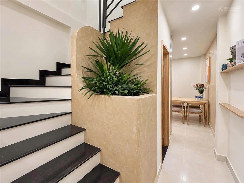 Nhà đẹp như tranh full nội thất trung tâm bình thạnh chỉ 5,45 tỷ!