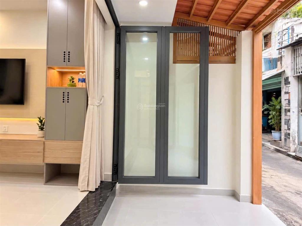 Nhà đẹp như tranh full nội thất trung tâm bình thạnh chỉ 5,45 tỷ!