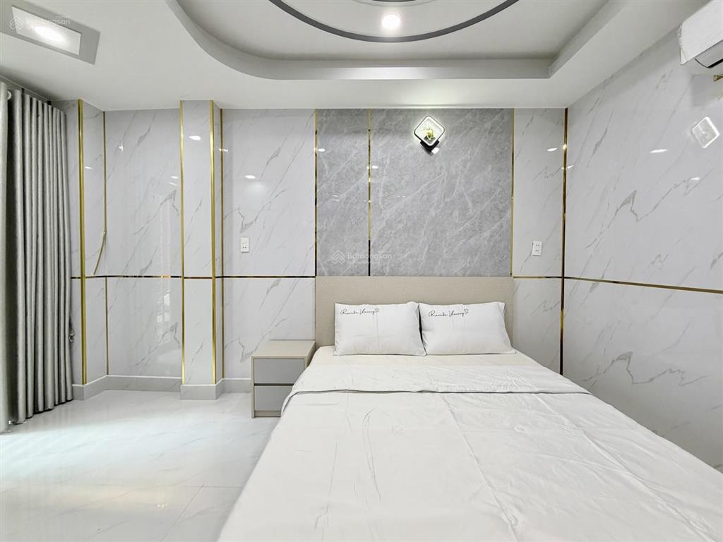 Nhà đoàn thị điểm, p1, quận phú nhuận  giáp quận 1  8.58 tỷ  43m2