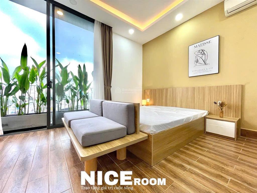 Căn hộ 1pn tách bếp, ban công view bờ kè nguyễn bỉnh khiêm q1