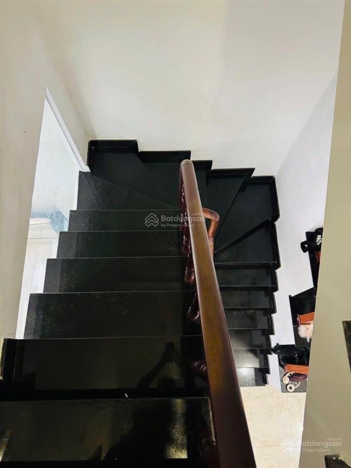 (36)  nhà đẹp thạnh lộc 19  khu nội bộ  ô tô đậu cửa 24/7  tặng nội thất