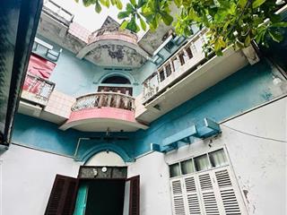 Bán nhà đất vàng tại trung tâm quận hai bà trưng, ô tô vào nhà. 200m2 mặt tiền 13m. giá 30 tỷ