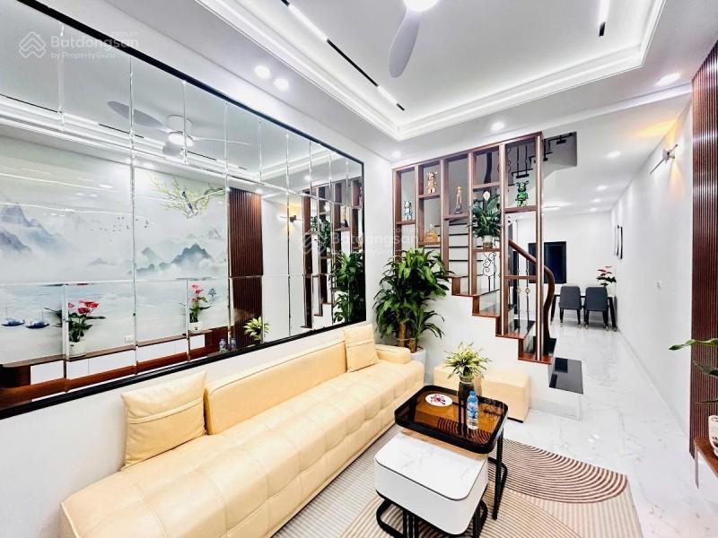 Bán nhà thanh xuân diện tích 45m2, xây 5 tầng, giá nhỉnh 7 tỷ