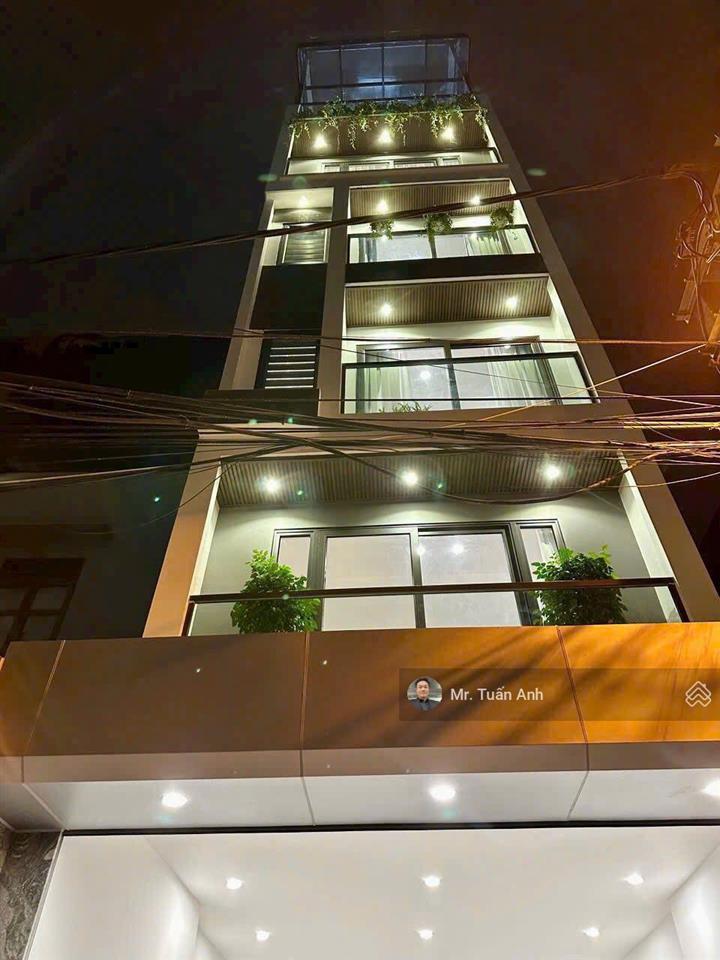 Nhà phân lô mạc thái tổ. dt 61m*7 tầng thang máy. ô tô tránh. ở và kdoanh. nội thất hiện đại. 28 tỷ