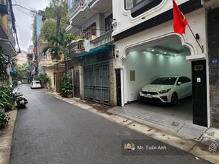 Bán nhà phân lô 7 tầng thang máy nội thất xịn ngõ 193 trung kính, cầu giấy. ô tô tránh. 2 thoáng.