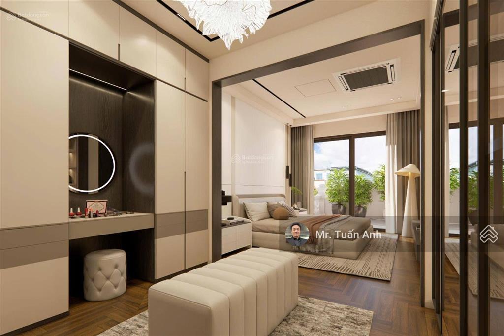 Bán nhà phân lô 7 tầng thang máy nội thất xịn ngõ 193 trung kính, cầu giấy. ô tô tránh. 2 thoáng.