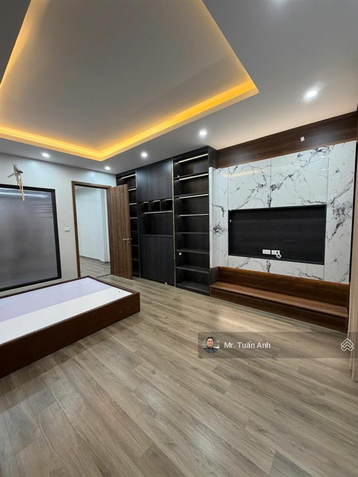 [chính chủ]bán nhà phân lô trung hoà, cầu giấy. dt 71m*7 tầng thang máy*4.7m mt. ô tô tránh.31,5 tỷ
