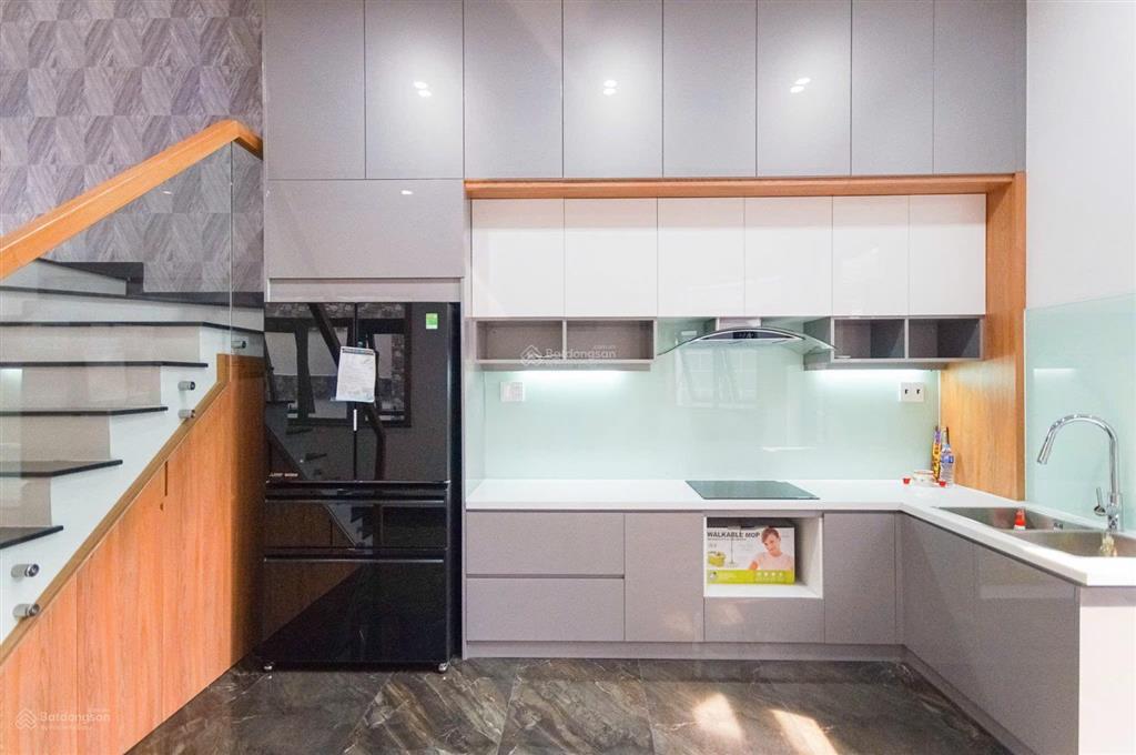 Bán nhà mặt tiền đường lê văn thịnh ( bình trưng tây quận 2) dt 117m2 ( 5 x25)/ 4 tầng