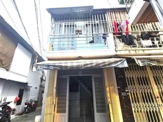 Nhà bán ấp 1 xã bình hưng. dt 3m5x4m5 1 lầu căn góc 1 phòng ngủ 1 tolet. hẻm hương quê