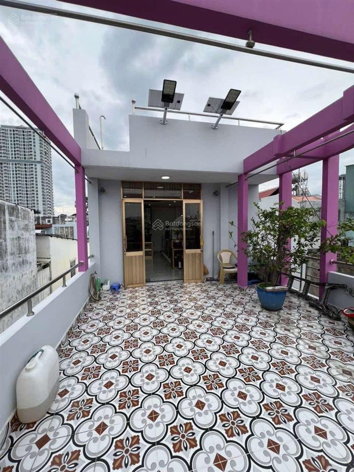 Bán nhà mặt tiền nguyễn lâm p6 q10 5pn. 4wc nhà mới cứng vô ở và kinh doanh liền. giá rẻ nhất kv