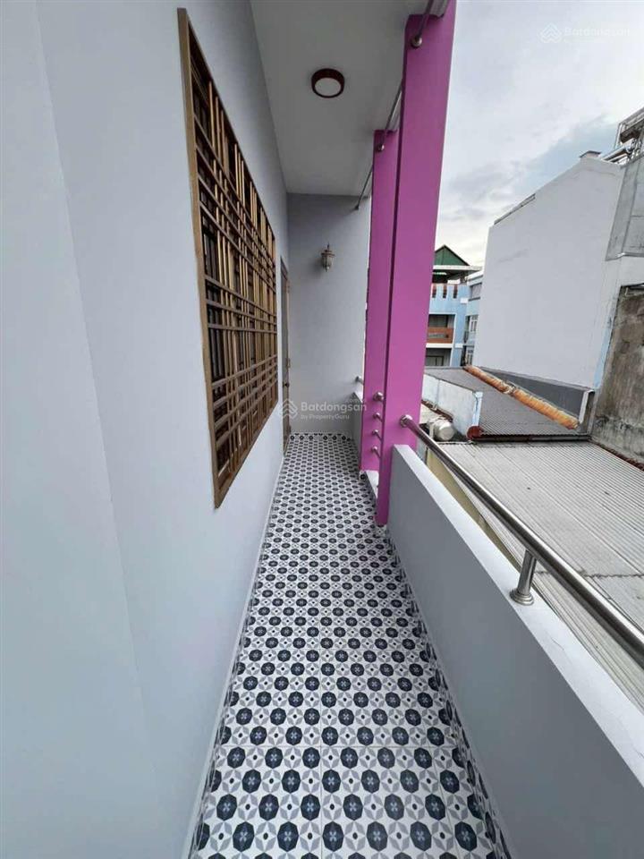 Bán nhà mặt tiền nguyễn lâm p6 q10 5pn. 4wc nhà mới cứng vô ở và kinh doanh liền. giá rẻ nhất kv