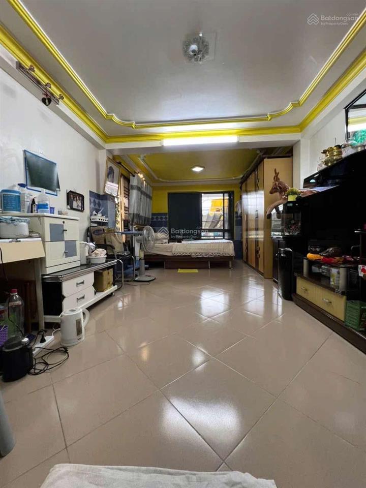 Bán nhà mặt tiền nguyễn lâm p6 q10 5pn. 4wc nhà mới cứng vô ở và kinh doanh liền. giá rẻ nhất kv