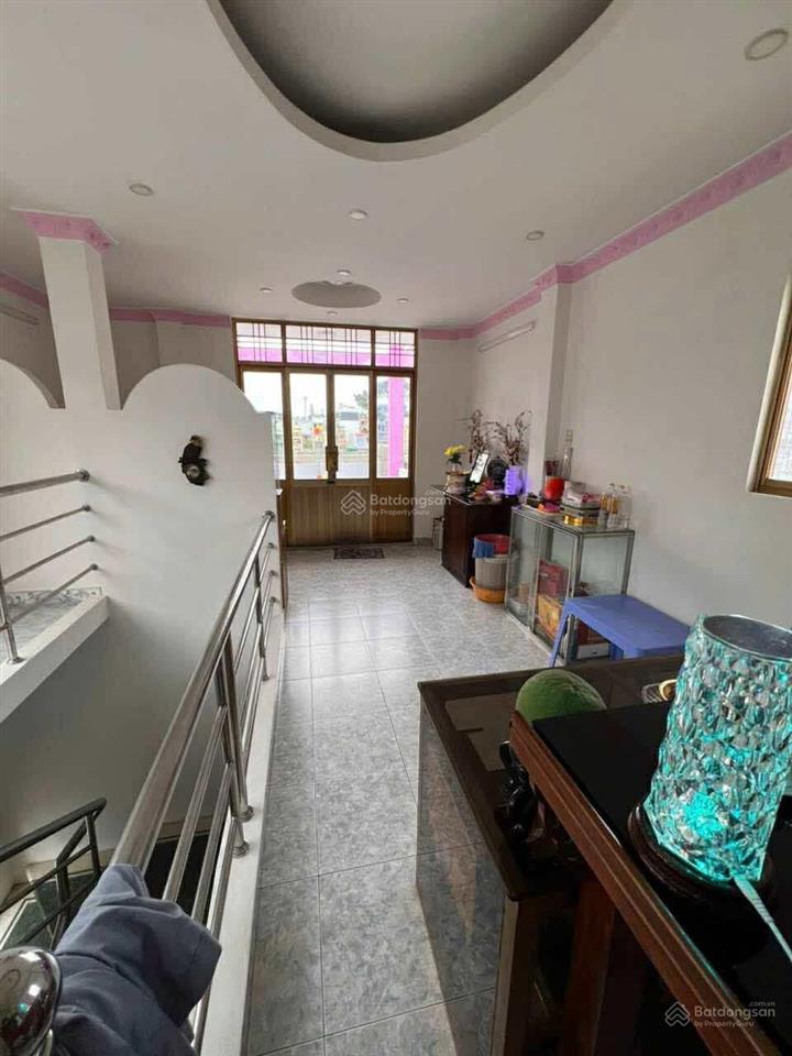 Bán nhà mặt tiền nguyễn lâm p6 q10 5pn. 4wc nhà mới cứng vô ở và kinh doanh liền. giá rẻ nhất kv