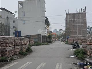 Bán đất diện tích 65 m,mặt tiền 5,4 mặt hậu 5,9 tại xã tứ hiệp