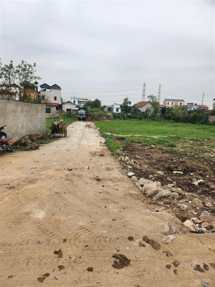 Bán lô đất ~80m nhiễm dương, p. trạm lộ, bắc ninh