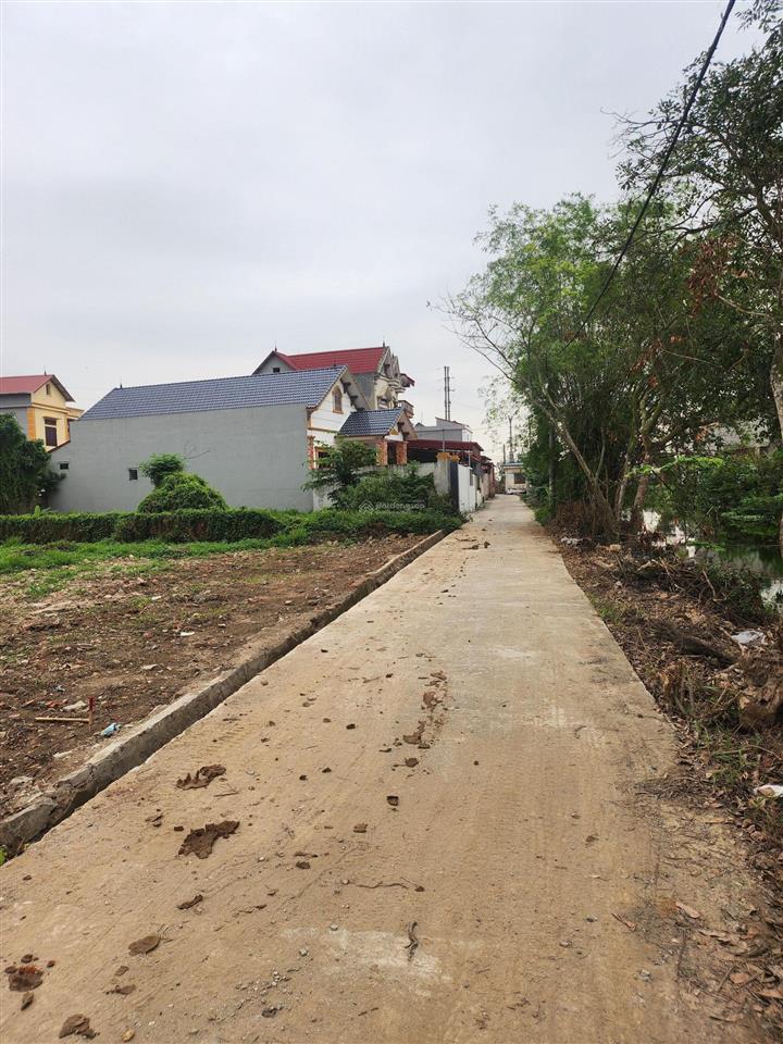 Bán lô đất ~80m nhiễm dương, p. trạm lộ, bắc ninh