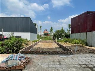 Chính chủ bán lô đất dt 50m2, mt 4,14m, hướng tây tứ trạch, vị trí ngay sau lưng đường đôi 30m