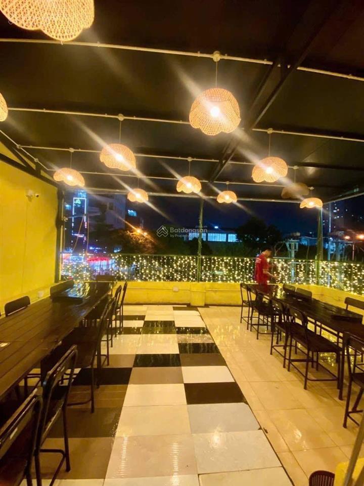 Cho thuê mặt bằng kinh doanh phố nguyễn văn tuyết  đống đa