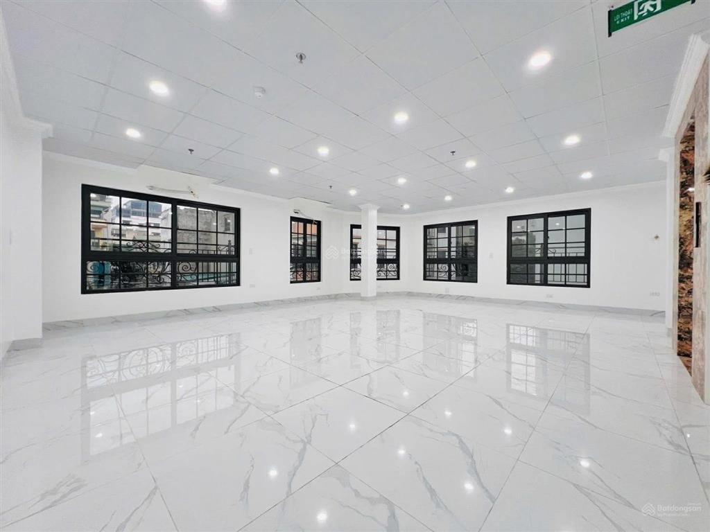 Siêu phẩm mặt bằng kinh doanh nguyễn như uyên  cầu giấy