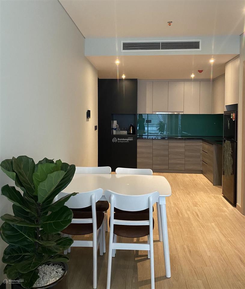 Bán nhanh căn duplex vip citadines giá 2,5 tỉ góc view trực diện vịnh hạ long.  0366 013 ***