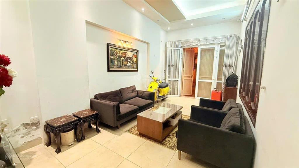 Cho thuê nhà riêng 50 ngõ 44, võ thị sáu, 19 triệu/th, 182m2 (52 m2 x 3.5 tầng), giá ưu đãi