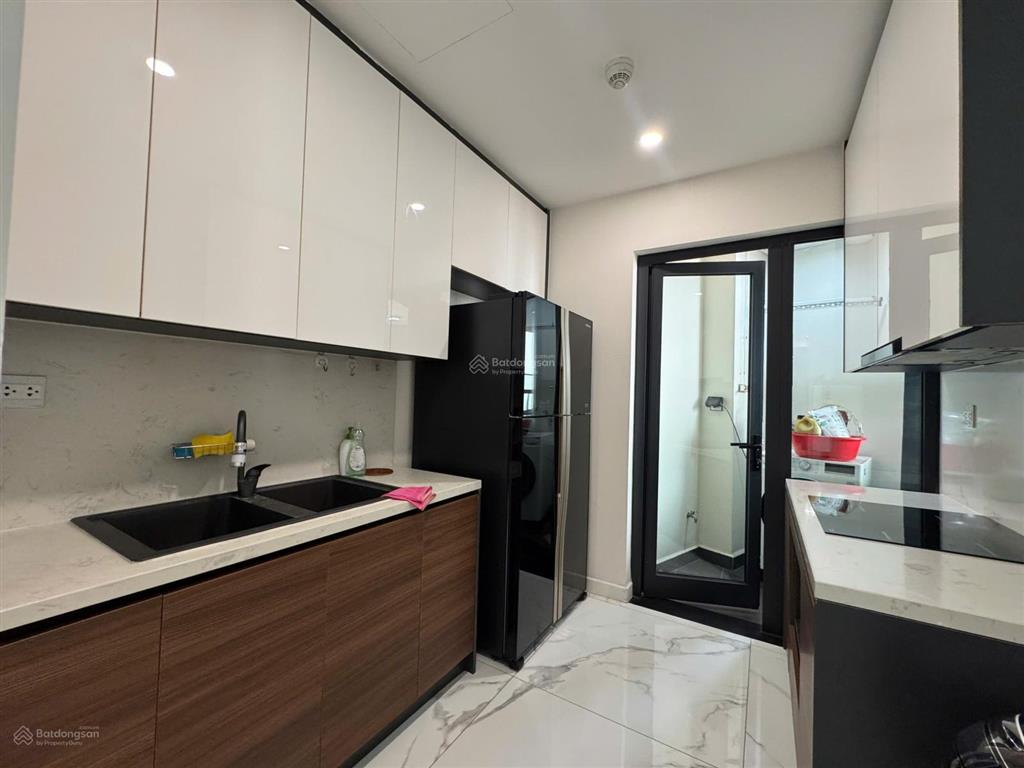 Cho thuê căn hộ sunshine city kđt ciputra  72,9 m2, 2 ngủ, giá 18tr/tháng có thương lượng
